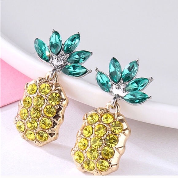 Swanky Coconut Jewelry - Pineapple Earrings